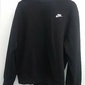 Nike sweatshirt